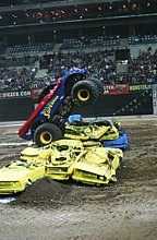 MONSTER JAM